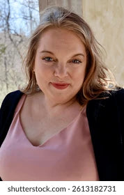 files/average-american-woman-blue-eyes-260nw-2613182731.webp